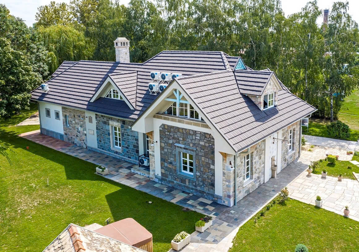 KHI TRÁI TIM YÊU NÉT XƯA NHƯNG LÝ TRÍ LẠI GỌI MỜI HIỆN ĐẠI